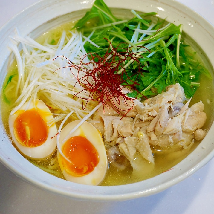 水炊きの残りのスープをアレンジ!鶏白湯らーめん